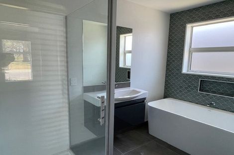 Photo of property in 6 John Raven Lane, Woodend, 7610