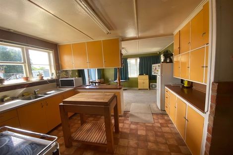 Photo of property in 7 Princess Street, Dannevirke, 4930