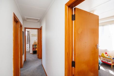 Photo of property in 42 Owen Street, Bunnythorpe, Palmerston North, 4481