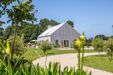 Photo of property in 194 Wood Street, Woodside, Greytown, 5794