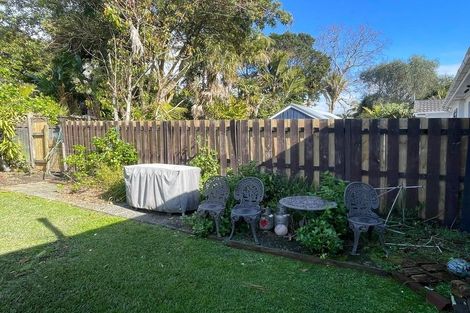 Photo of property in 5/56 Beresford Street, Bayswater, Auckland, 0622