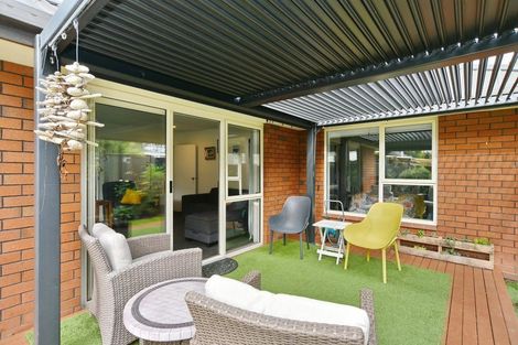 Photo of property in 2/43 Kedleston Drive, Avonhead, Christchurch, 8042