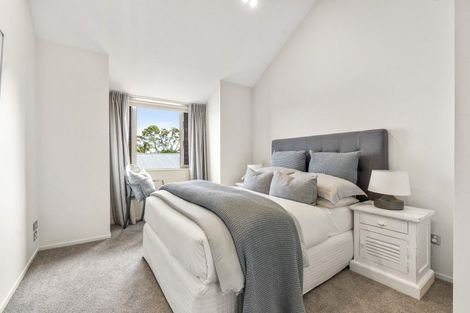 Photo of property in 39 Williamson Avenue, Belmont, Auckland, 0622