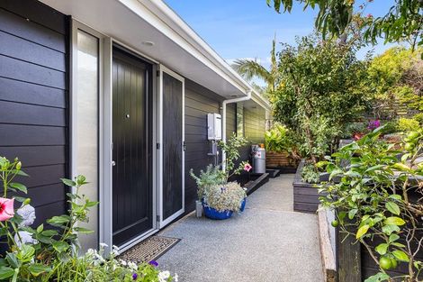 Photo of property in 15 Amanda Lane, Snells Beach, 0920