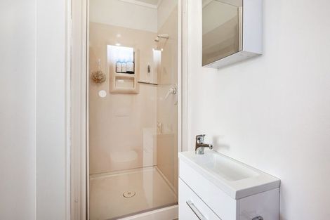 Photo of property in 8 Outram Grove, Kelson, Lower Hutt, 5010