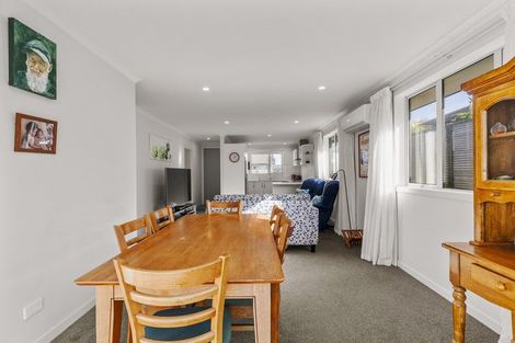 Photo of property in Waterview Estate, 41/4 Greystone Place, Omokoroa, 3114