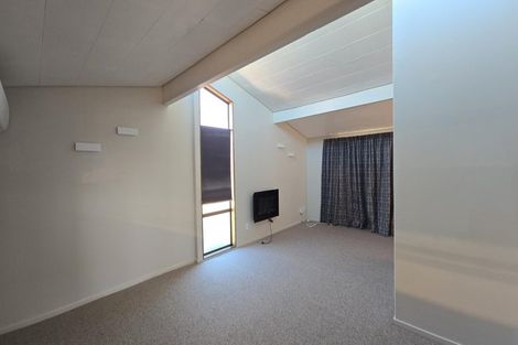 Photo of property in 19 Charles Street, Westshore, Napier, 4110