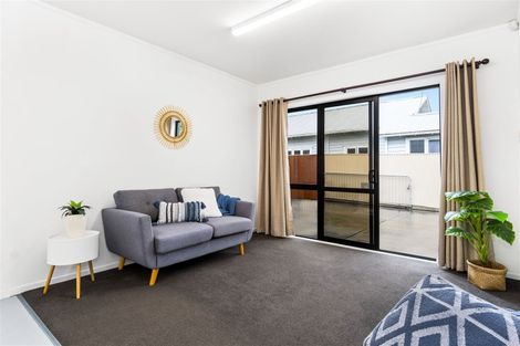 Photo of property in 828b Papamoa Beach Road, Papamoa Beach, Papamoa, 3118