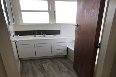 Photo of property in 15 Slim Street, Bader, Hamilton, 3206