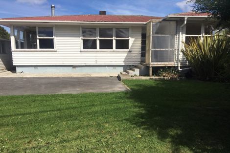 Photo of property in 54 Riverhead Road, Kumeu, 0810