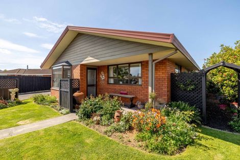 Photo of property in 21 Wiltshire Court, Rangiora, 7400