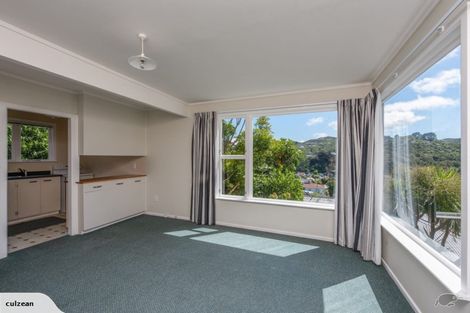 Photo of property in 2/77 Collier Avenue, Karori, Wellington, 6012