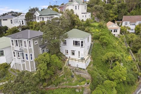 Photo of property in 27 Bruce Avenue, Brooklyn, Wellington, 6021