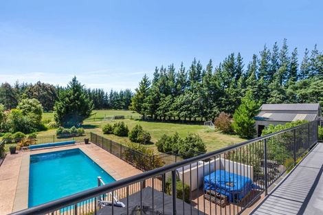 Photo of property in 16 Harpers Road, Loburn, Rangiora, 7472