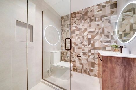 Photo of property in 511a Massey Road, Mangere, Auckland, 2022