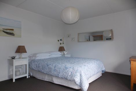 Photo of property in 47 Ocean View Road, Waihi Beach, 3611