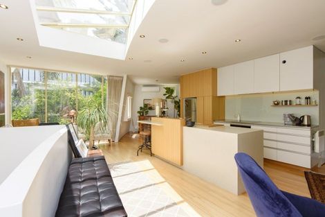 Photo of property in 4/23 Napier Street, Freemans Bay, Auckland, 1011