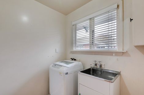 Photo of property in 10 Torquay Place, Bryndwr, Christchurch, 8053