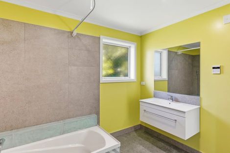 Photo of property in 190 Bath Street, Levin, 5510