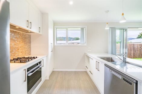 Photo of property in 8 Poulson Grove, Trentham, Upper Hutt, 5018