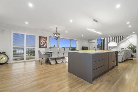 Photo of property in 15 Kemble Place, Flagstaff, Hamilton, 3210