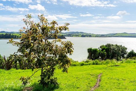Photo of property in Pahi Road, Pahi, Paparoa, 0571