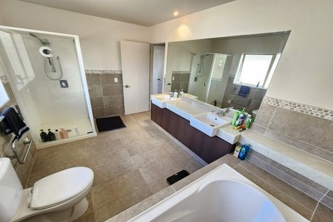 Photo of property in 9 Wawatai Drive, Karaka, Papakura, 2113