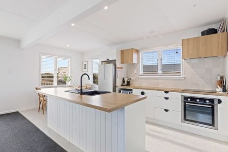 Photo of property in 22 Penrith Street, Westown, New Plymouth, 4310