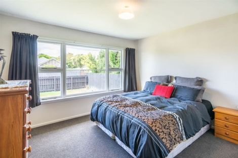 Photo of property in 1 Dalton Place, Burnside, Christchurch, 8053