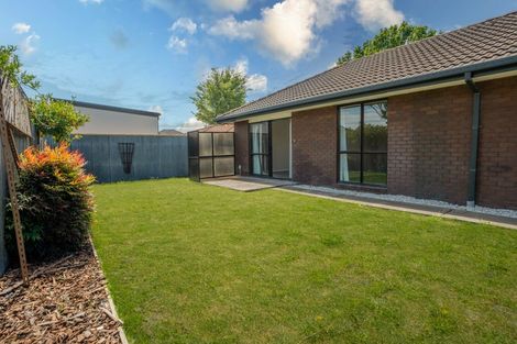 Photo of property in 2/232 Harewood Road, Bishopdale, Christchurch, 8053