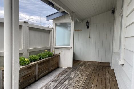 Photo of property in 1 Raglan Street, Ahuriri, Napier, 4110