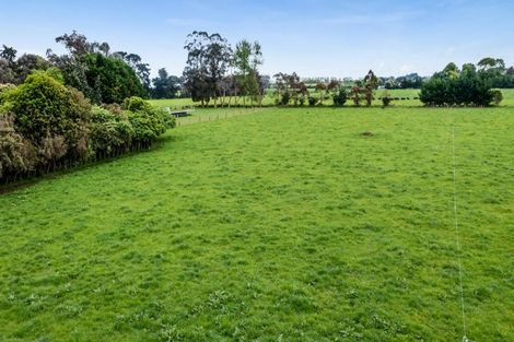 Photo of property in 389 Fraser Road, Normanby, Hawera, 4673