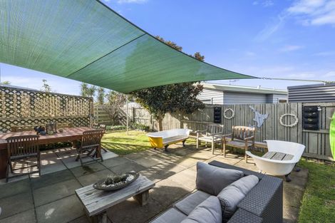 Photo of property in 25 Kane Road, Papamoa Beach, Papamoa, 3118