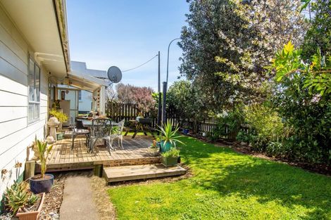 Photo of property in 1/1216 Papamoa Beach Road, Papamoa Beach, Papamoa, 3118