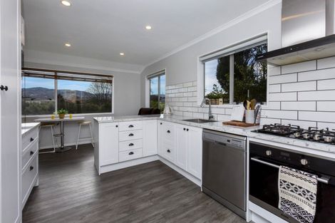 Photo of property in 21 Cleary Street, Waterloo, Lower Hutt, 5011