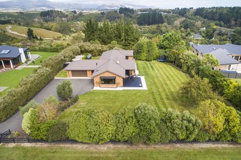 Photo of property in 5 Wake Place, Aokautere, Palmerston North, 4471