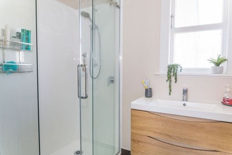 Photo of property in 71 Barraud Street, Dannevirke, 4930