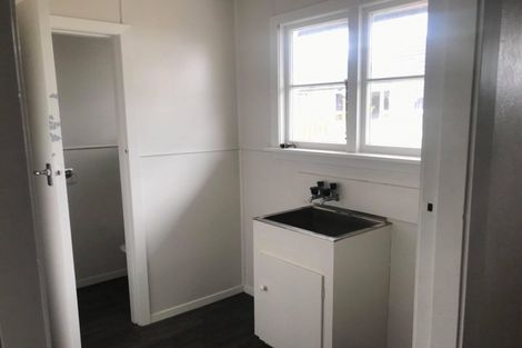 Photo of property in 12 Niagara Street, Wainoni, Christchurch, 8061