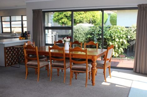 Photo of property in 603 Ferguson Street, Terrace End, Palmerston North, 4410