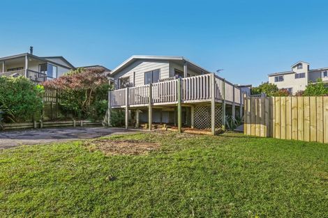 Photo of property in 21 Doncaster Terrace, Ascot Park, Porirua, 5024