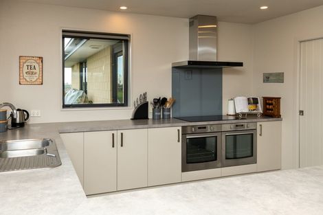 Photo of property in 360 Ashburton Staveley Road, Greenstreet, Ashburton, 7771