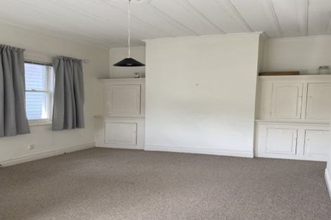 Photo of property in 14 Shoal Bay Road, Devonport, Auckland, 0624