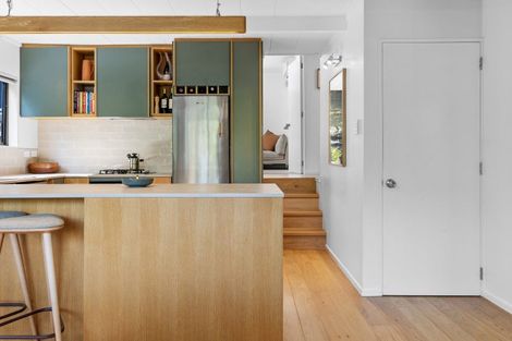 Photo of property in 9 Shalamar Drive, Cashmere, Christchurch, 8022