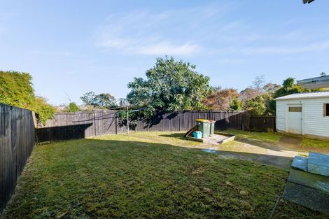 Photo of property in 15 Allenby Street, Bader, Hamilton, 3206