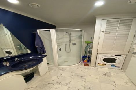 Photo of property in Terrace Heights Apartments, 14d/163 The Terrace, Wellington Central, Wellington, 6011