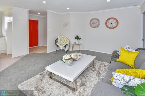 Photo of property in 26 Piriti Place, Weymouth, Auckland, 2103