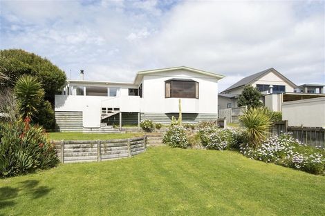 Photo of property in 1030 Papamoa Beach Road, Papamoa Beach, Papamoa, 3118