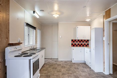 Photo of property in 12 Hokio Beach Road, Levin, 5510