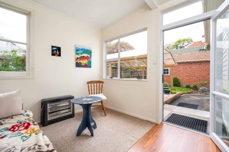 Photo of property in 139 Eglinton Road, Mornington, Dunedin, 9011