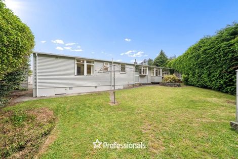 Photo of property in 40 Kamahi Street, Stokes Valley, Lower Hutt, 5019